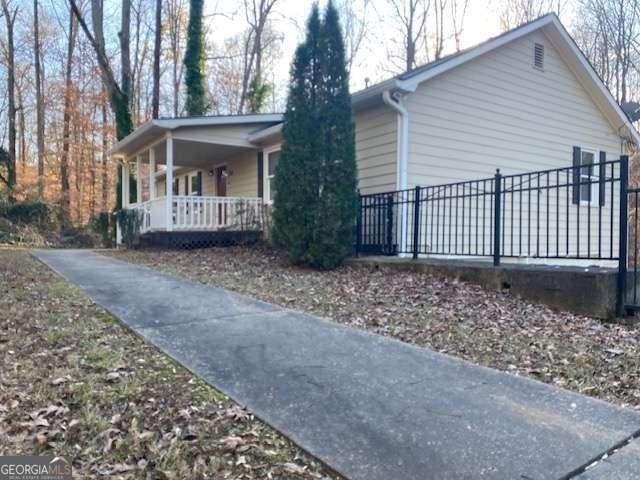 501 Wilbanks St - Photo 5 of 28