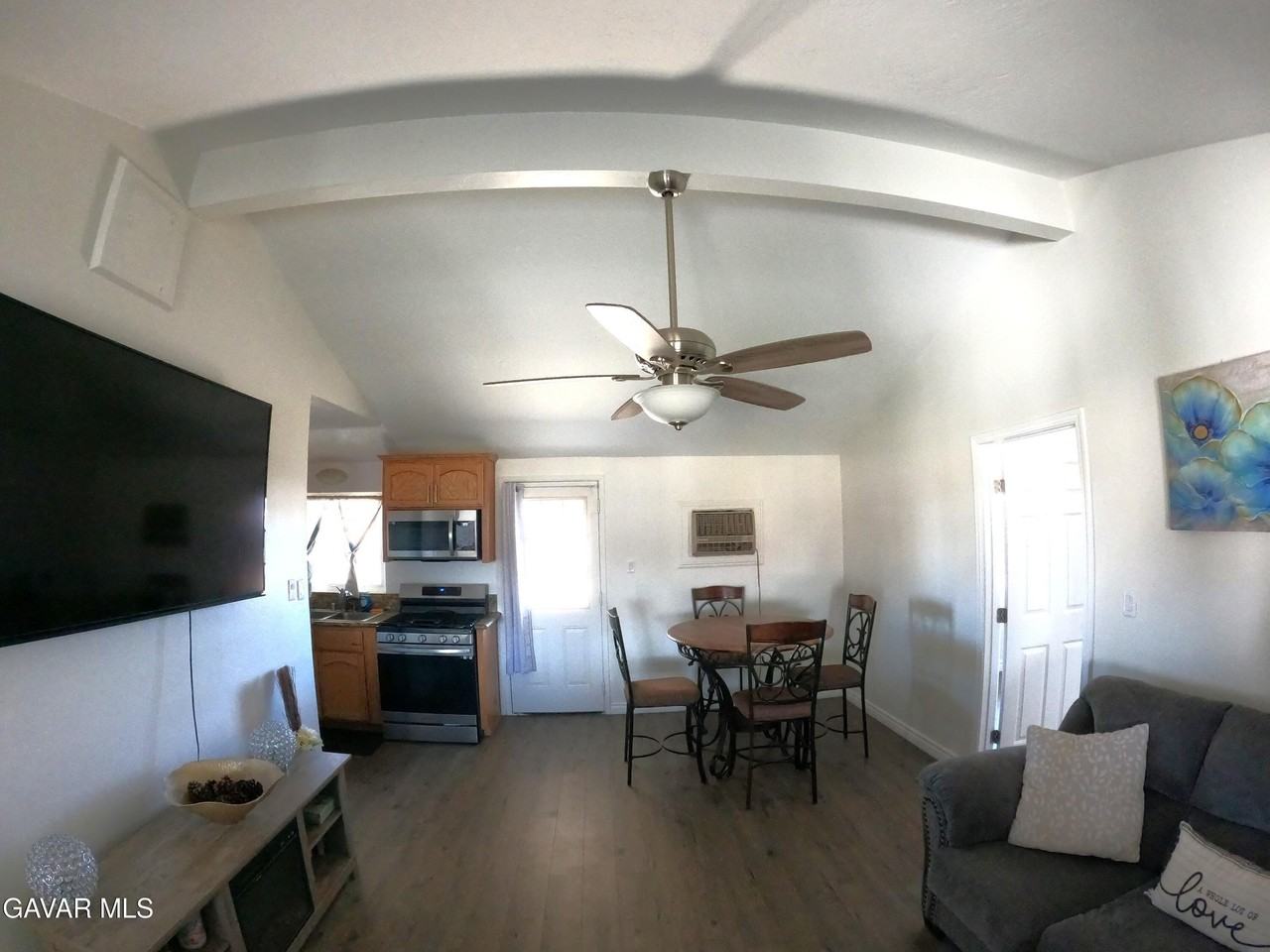 21032 79th Street - Photo 4 of 14