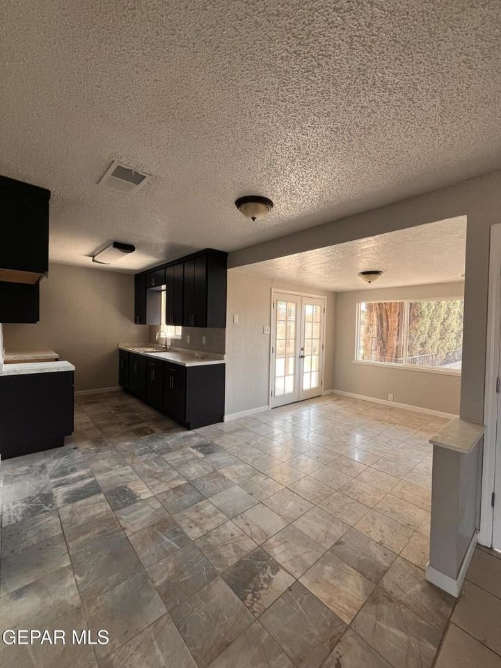 2325 Ken Venturi Lane - Photo 6 of 20