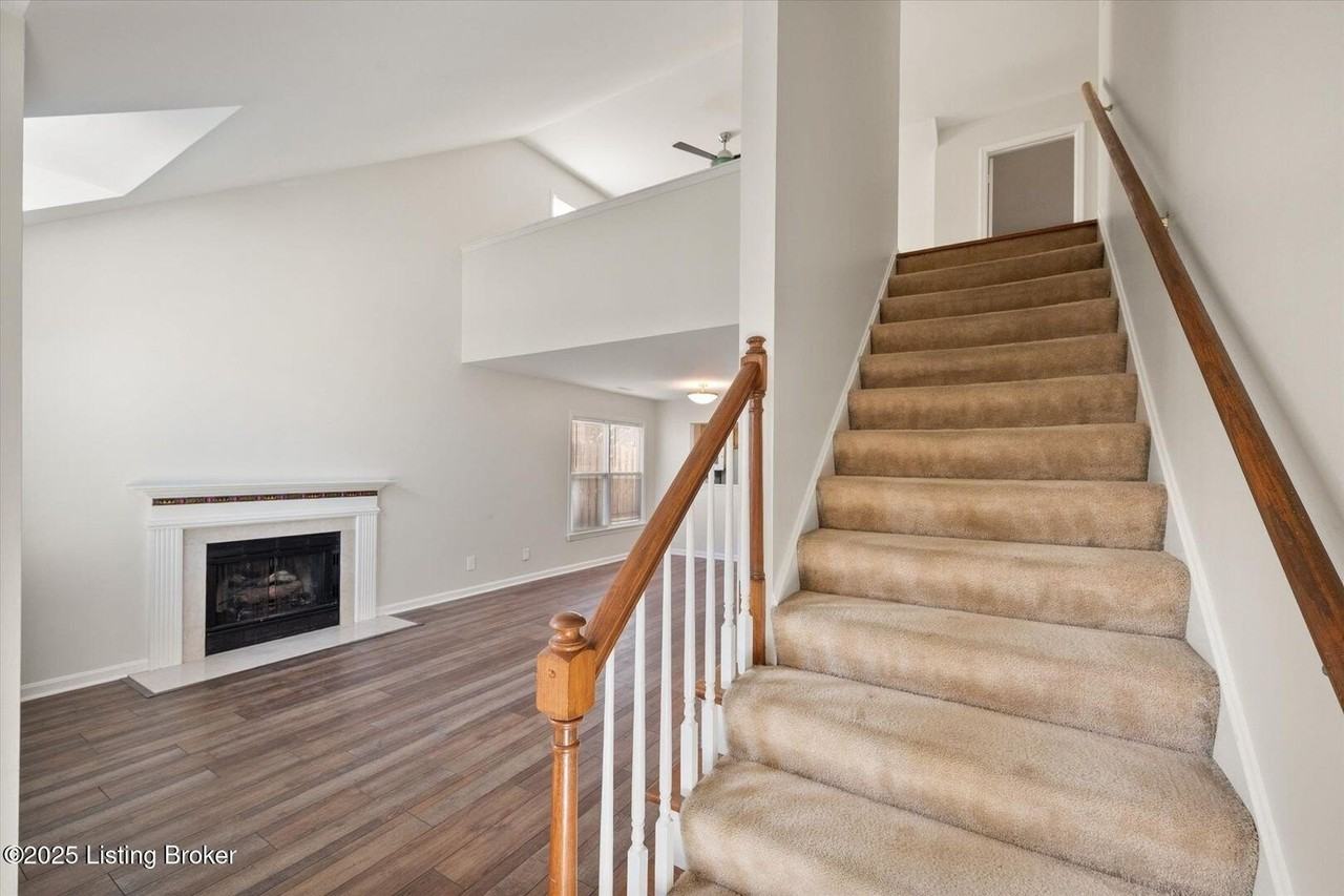 10523 Going Court - Photo 6 of 29