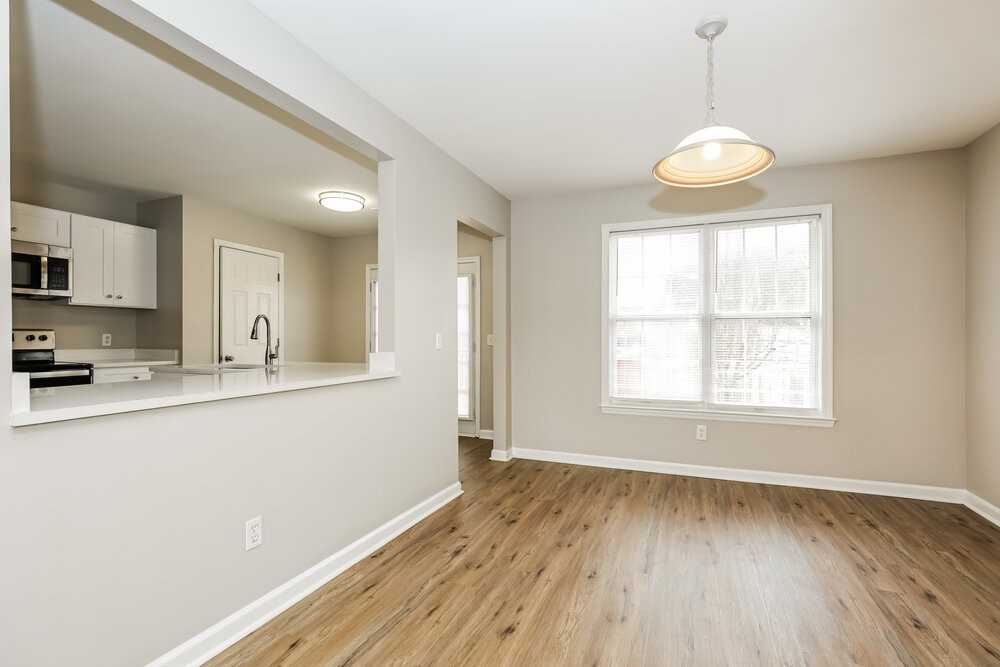 139 Cedar Forest Drive - Photo 6 of 17