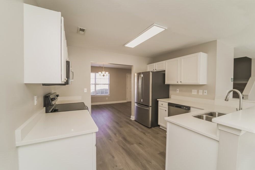 10405 Yellow Rose Lane - Photo 6 of 17