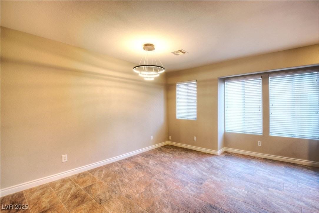 1512 Faldo Street - Photo 7 of 30