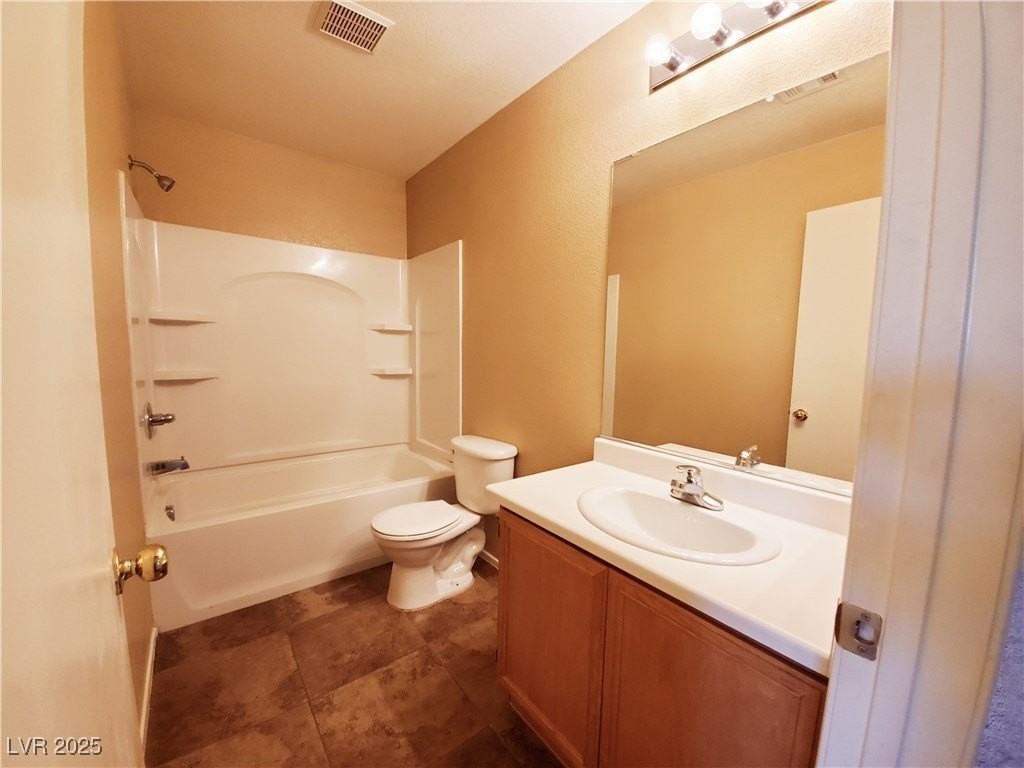 348 Bella Calabria Avenue - Photo 4 of 24