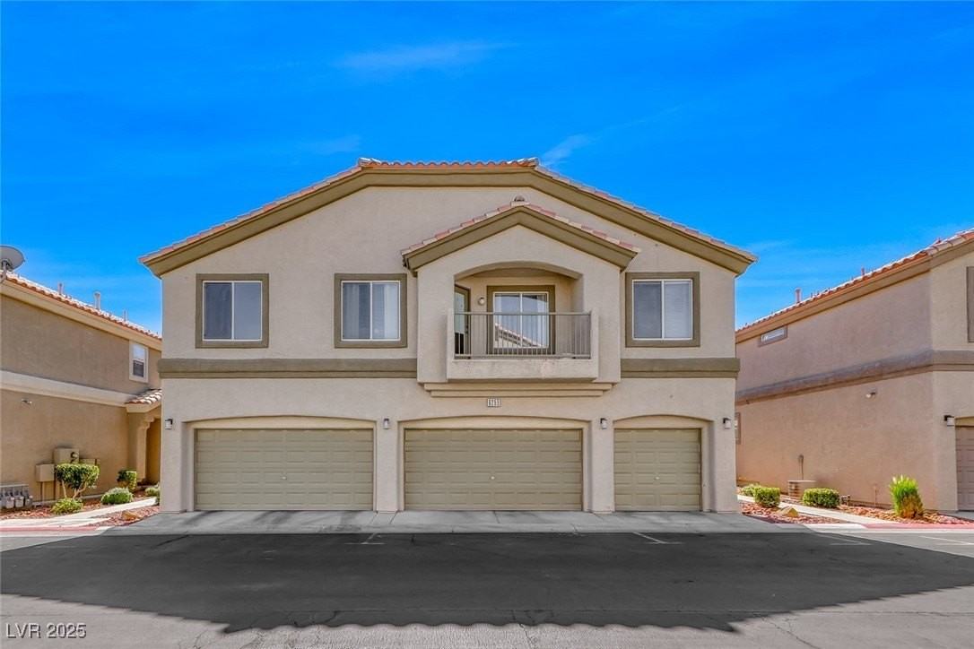 6255 Dan Blocker Avenue #101 - Photo 4 of 43