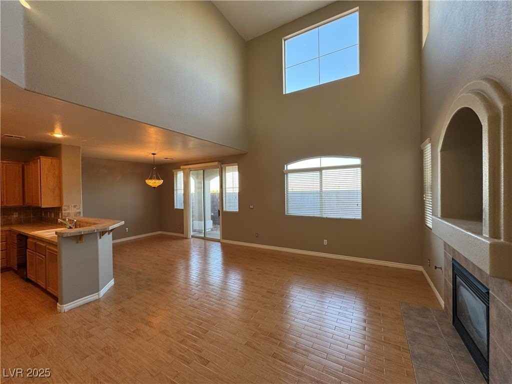 964 Coatbridge Street - Photo 2 of 20