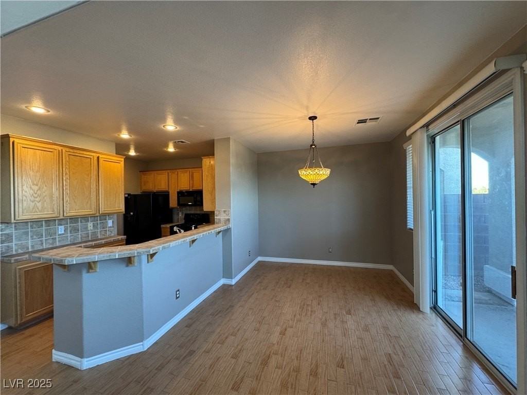 964 Coatbridge Street - Photo 4 of 20