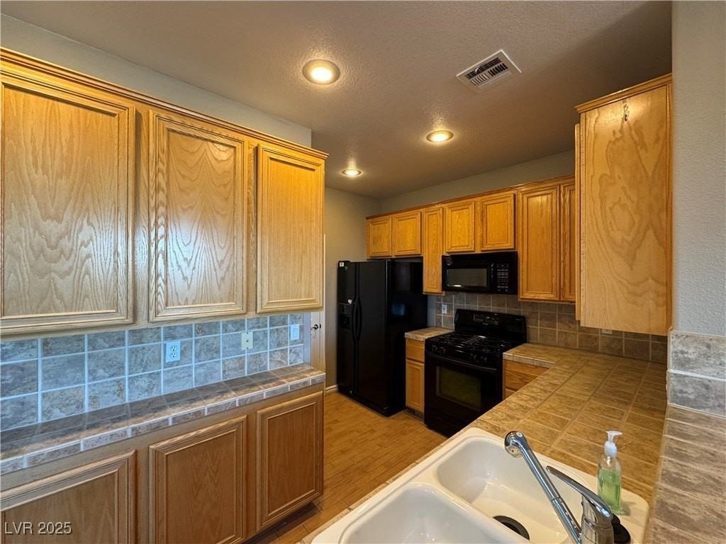 964 Coatbridge Street - Photo 5 of 20