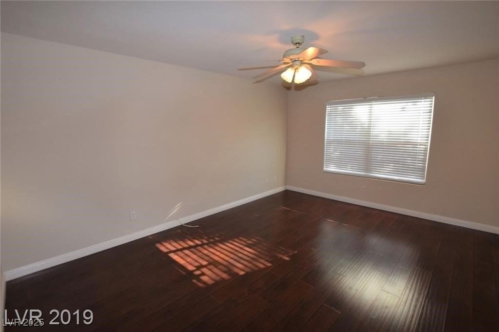 1041 Amber Gate Street - Photo 7 of 19