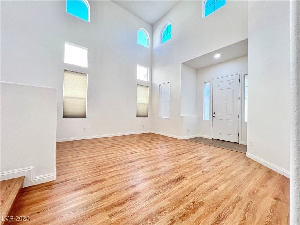 8815 Lost Forest St - Photo 2 of 32