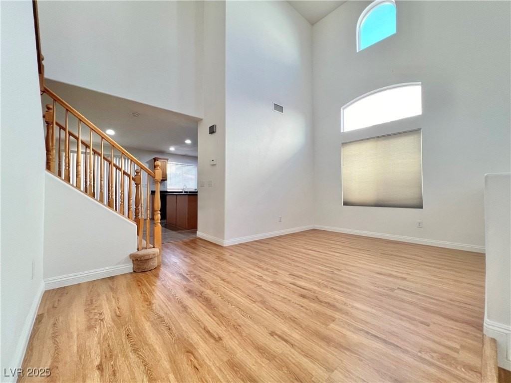 8815 Lost Forest St - Photo 3 of 32