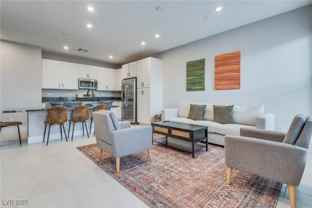 9812 Kings Glen St - Photo 1 of 1