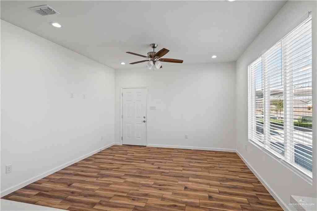 2108 E San Andrea St #1 - Photo 3 of 16