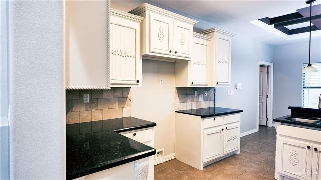 3000 Linva Avenue - Photo 3 of 12