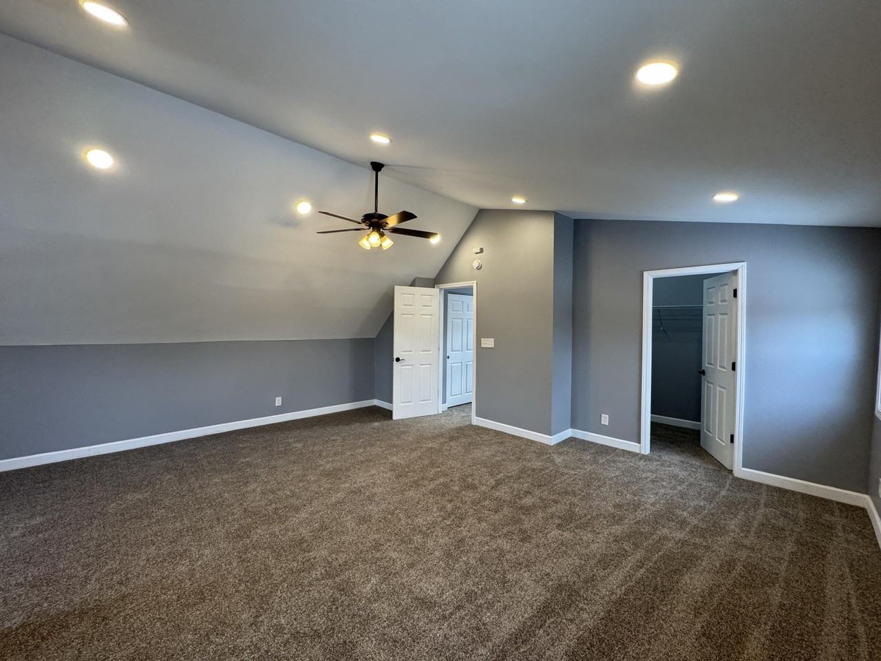 302 Mckinley Street - Photo 7 of 13