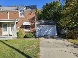 featured image of 702 Leland Ct