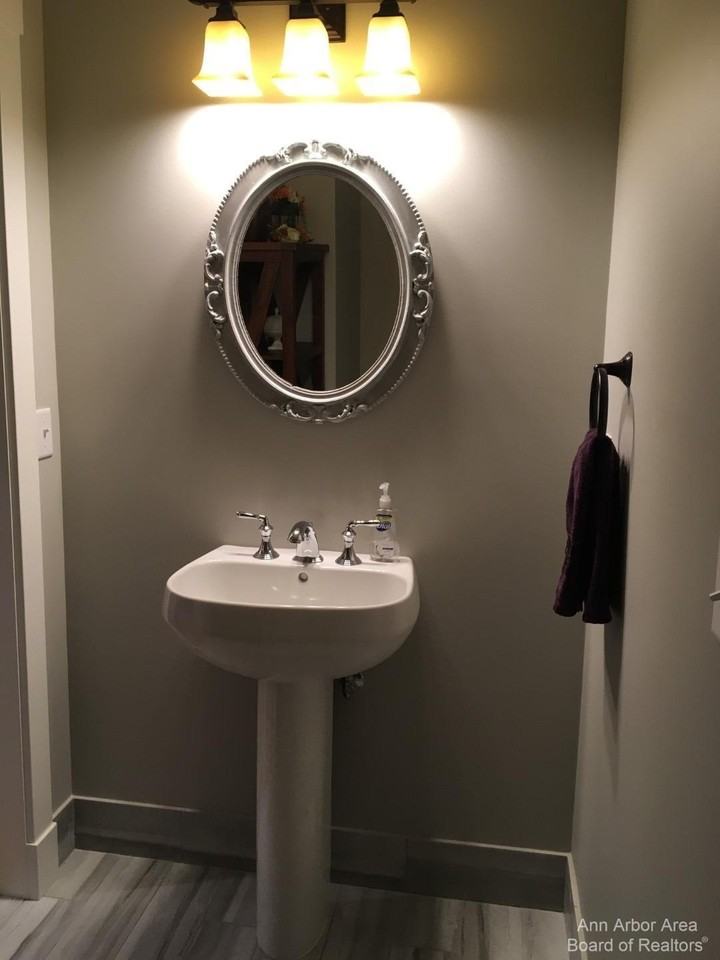 438 Third Street #2 - Photo 6 of 11