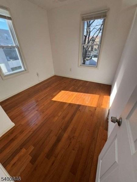 209 21st St - Photo 3 of 15