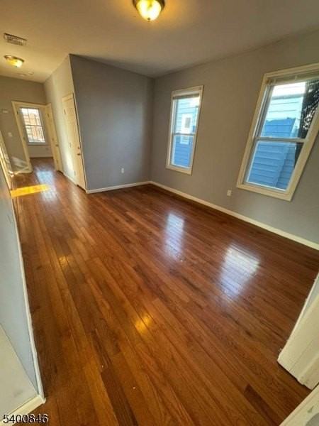 209 21st St - Photo 6 of 15