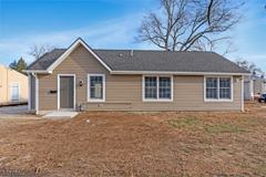 20 Louis Ave - Photo 1 of 1