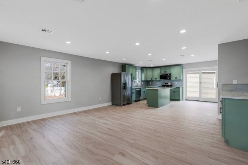 20 Louis Avenue - Photo 3 of 22