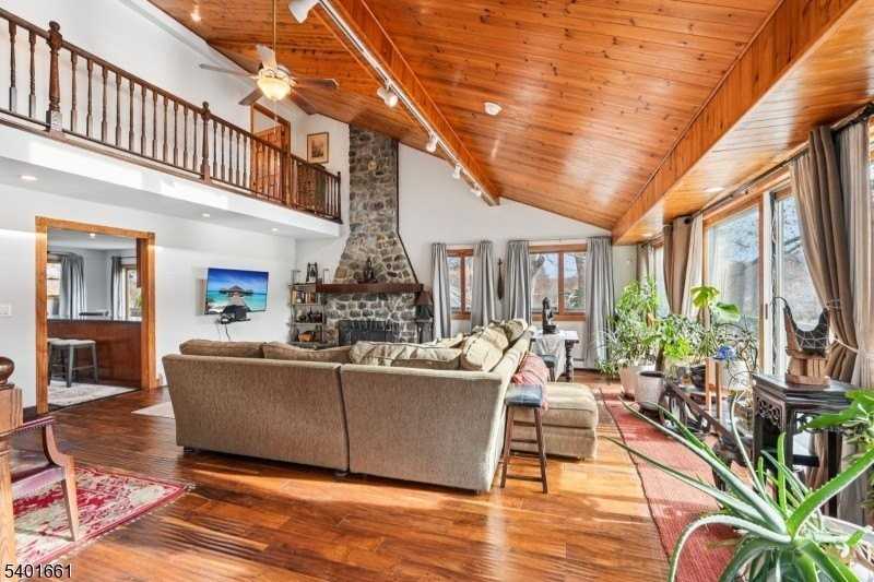 197 Point Breeze Drive - Photo 7 of 38