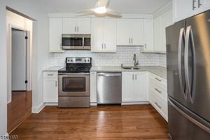 featured image of 41 Mount Kemble Avenue #208