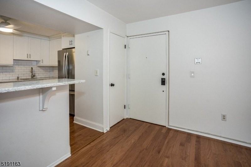 41 Mount Kemble Avenue #208 - Photo 6 of 32