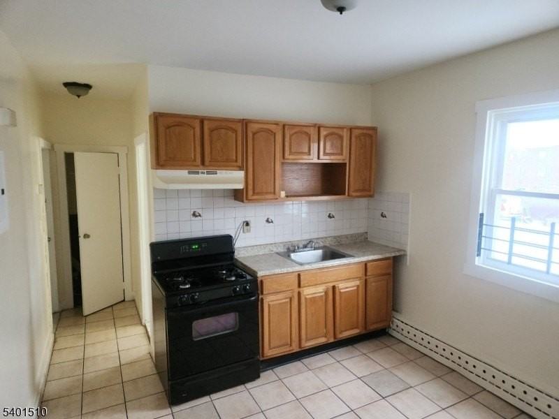 343 Market Street #3R - Photo 3 of 7