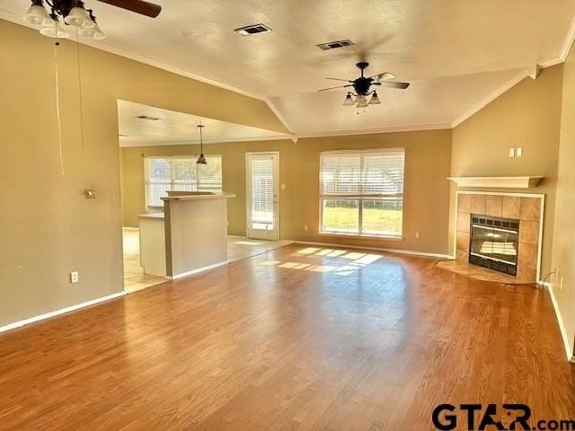 923 Redbud Place - Photo 2 of 13