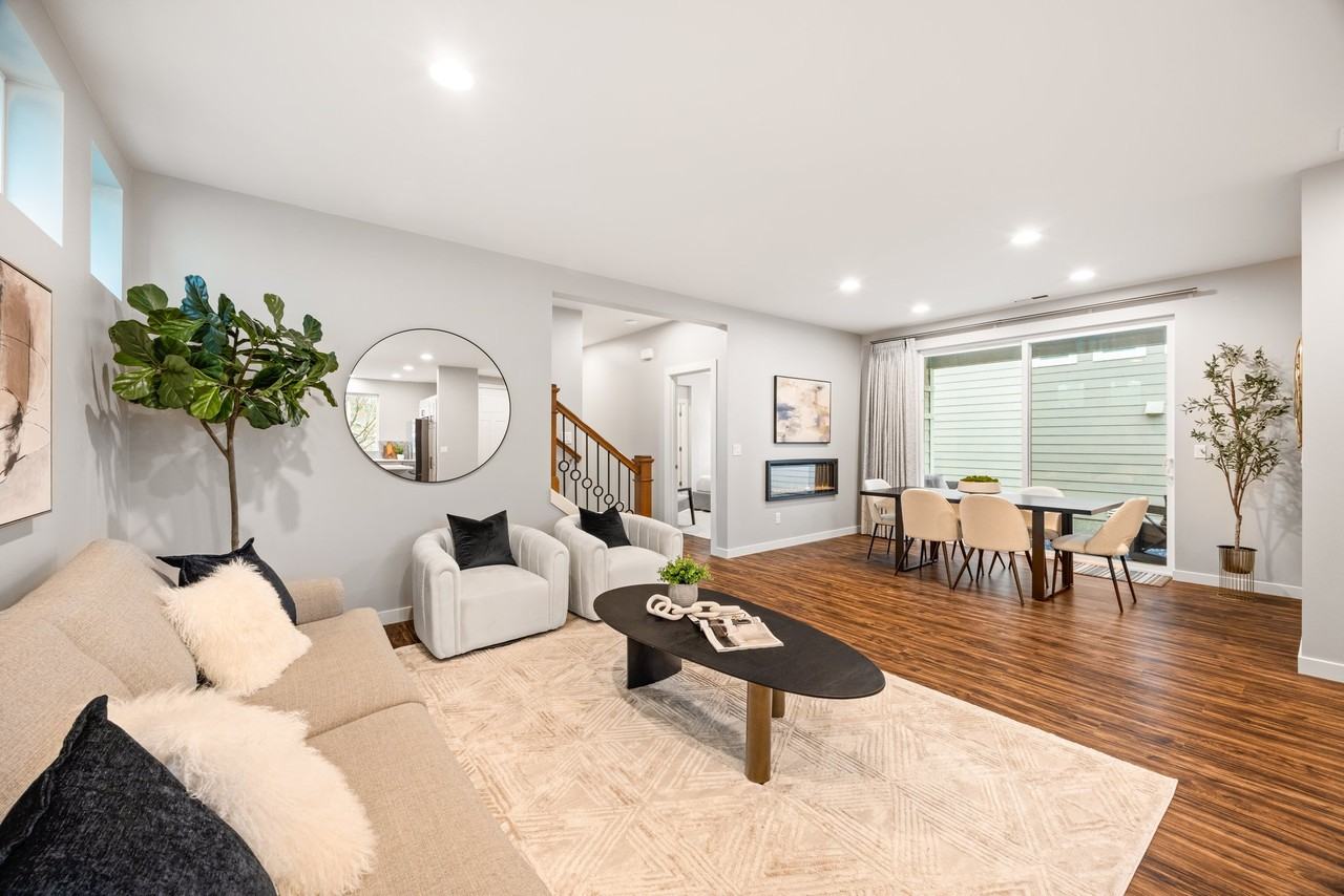 19222 143rd St E #1 - Photo 4 of 33