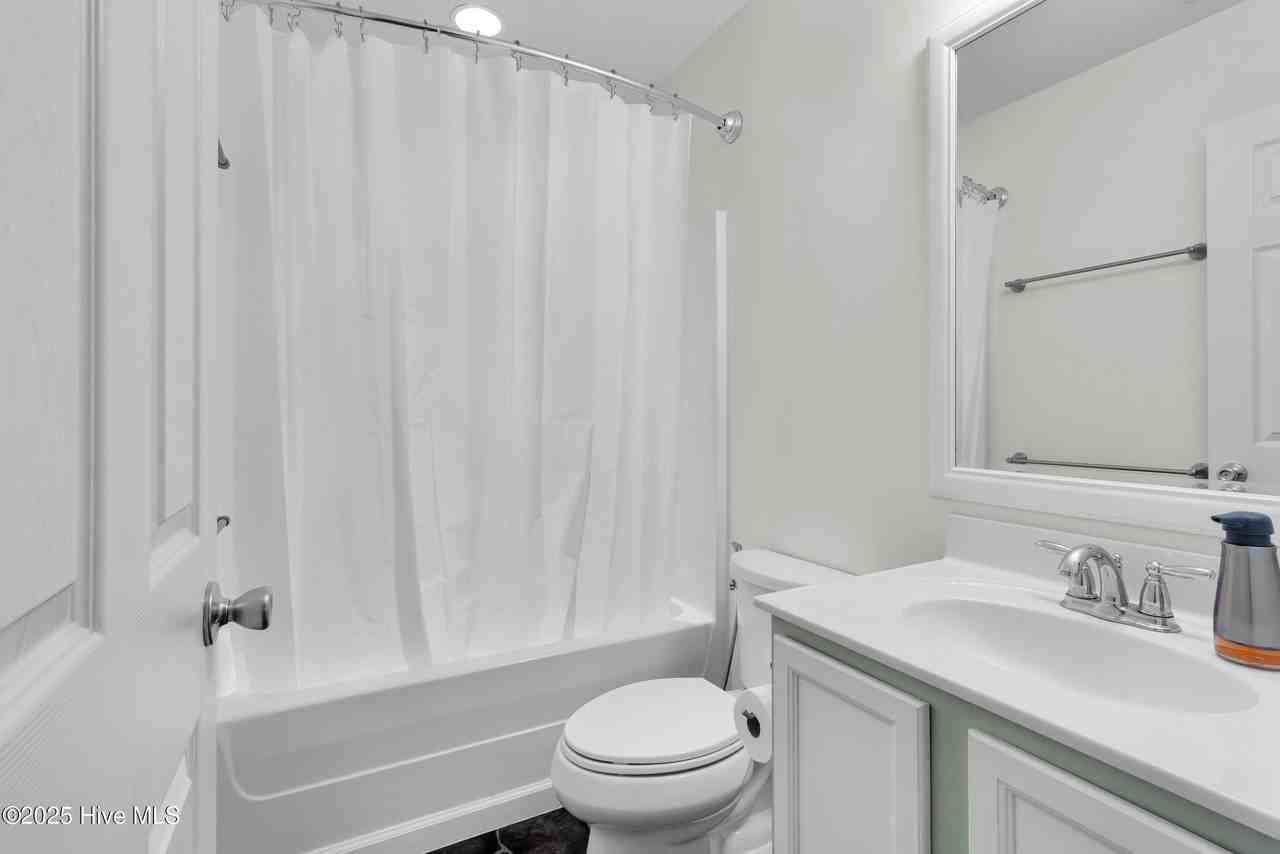 116 Gregory Drive - Photo 3 of 28