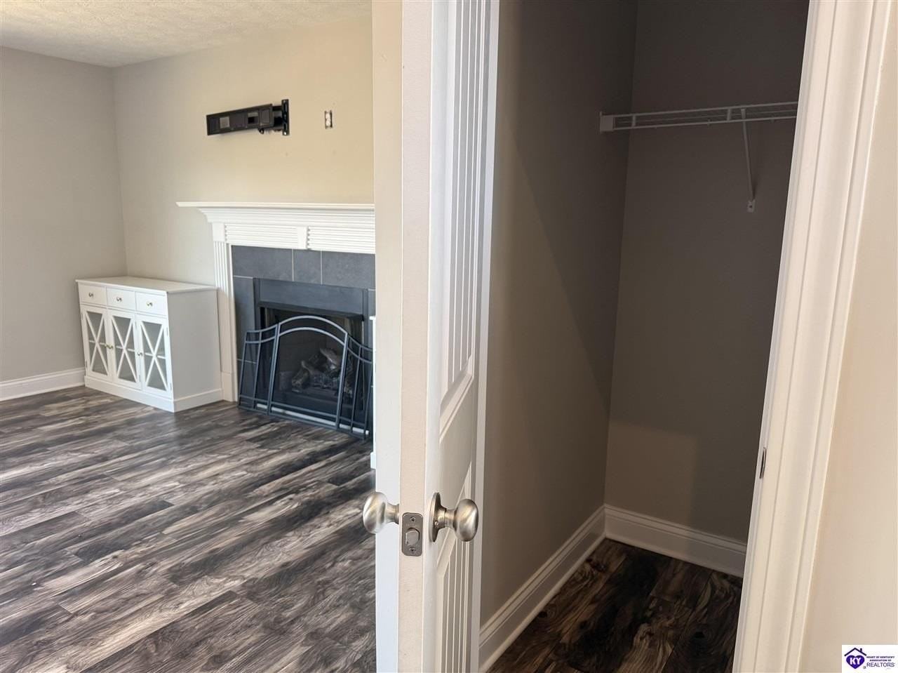 112 Mcclendon Hills Lane - Photo 6 of 50