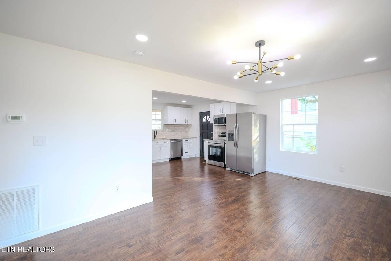 3351 Coffman Drive - Photo 7 of 24