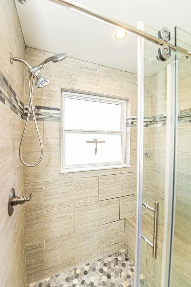 443 Beverly Dr - Photo 3 of 29