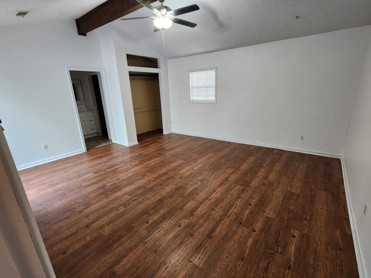 8186 Valley Ridge Trl - Photo 6 of 13