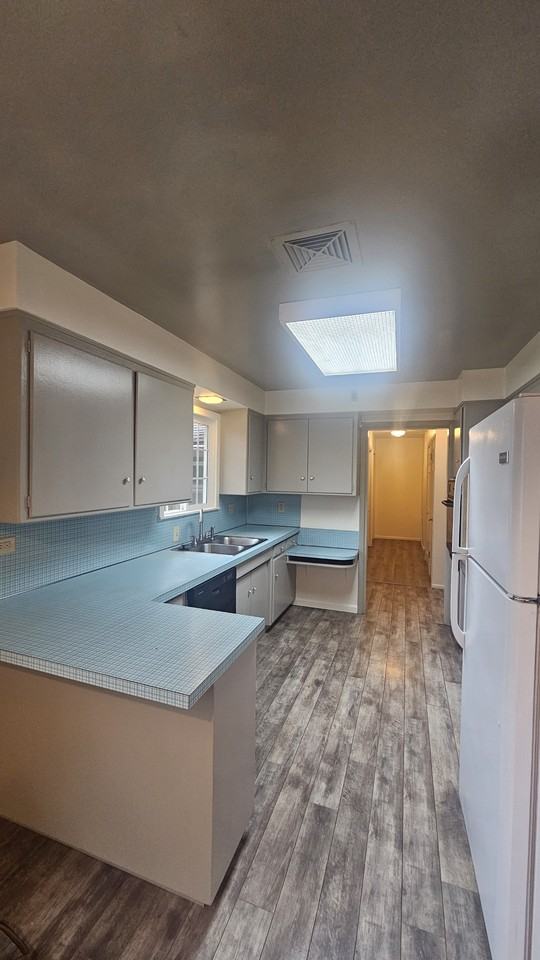 2375 North Ave - Photo 2 of 31