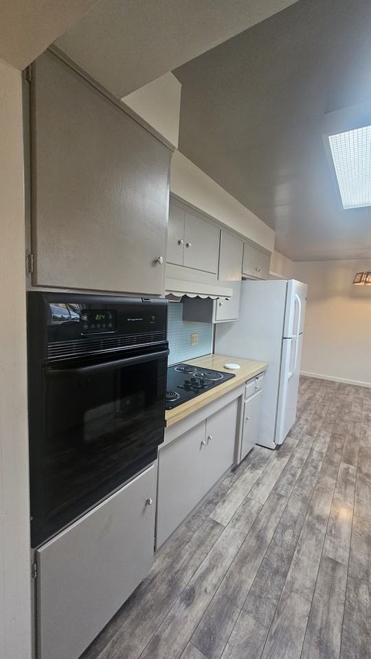 2375 North Ave - Photo 3 of 31