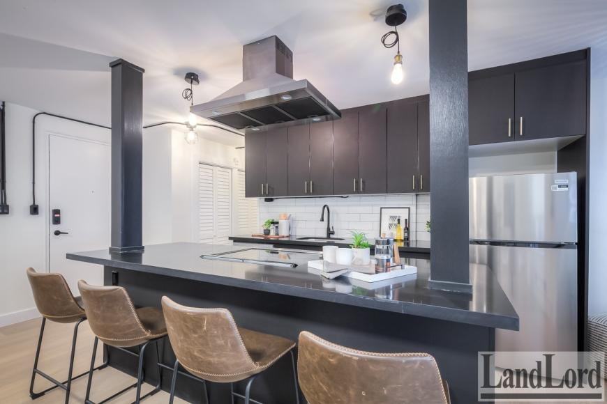 420 Eglinton Ave E - Photo 6 of 10