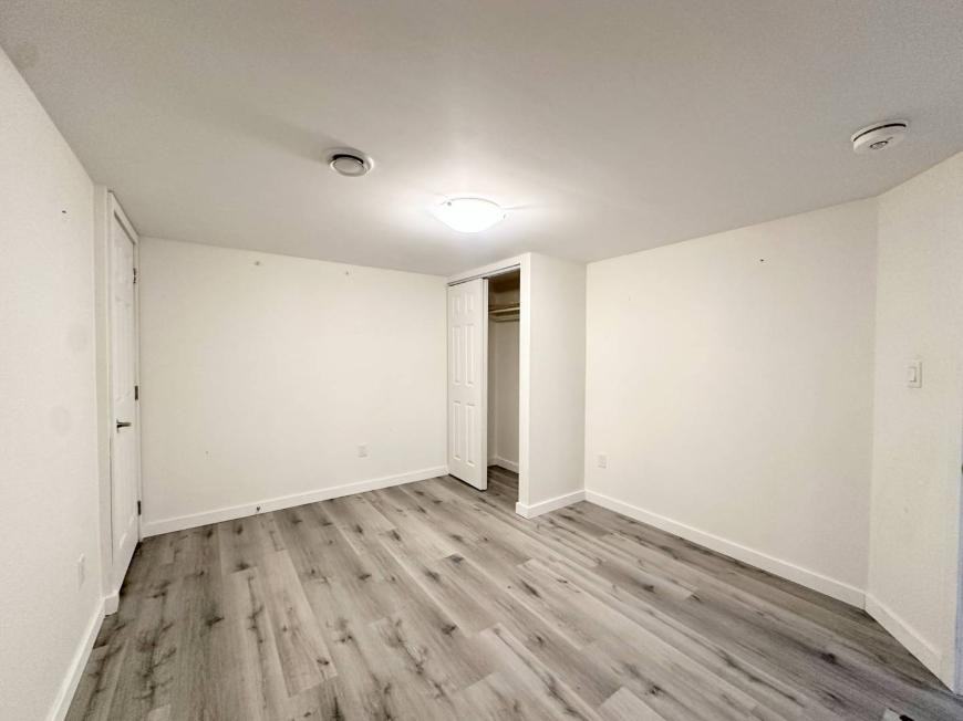 368 Fairlawn St - Photo 6 of 10