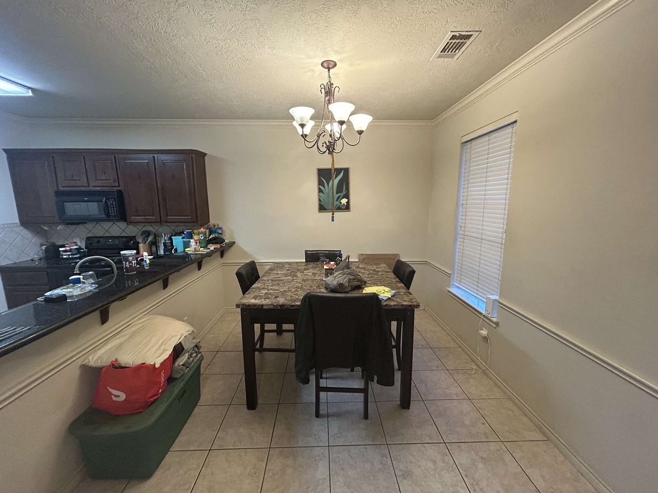 223 Forest Dr #1 - Photo 4 of 16