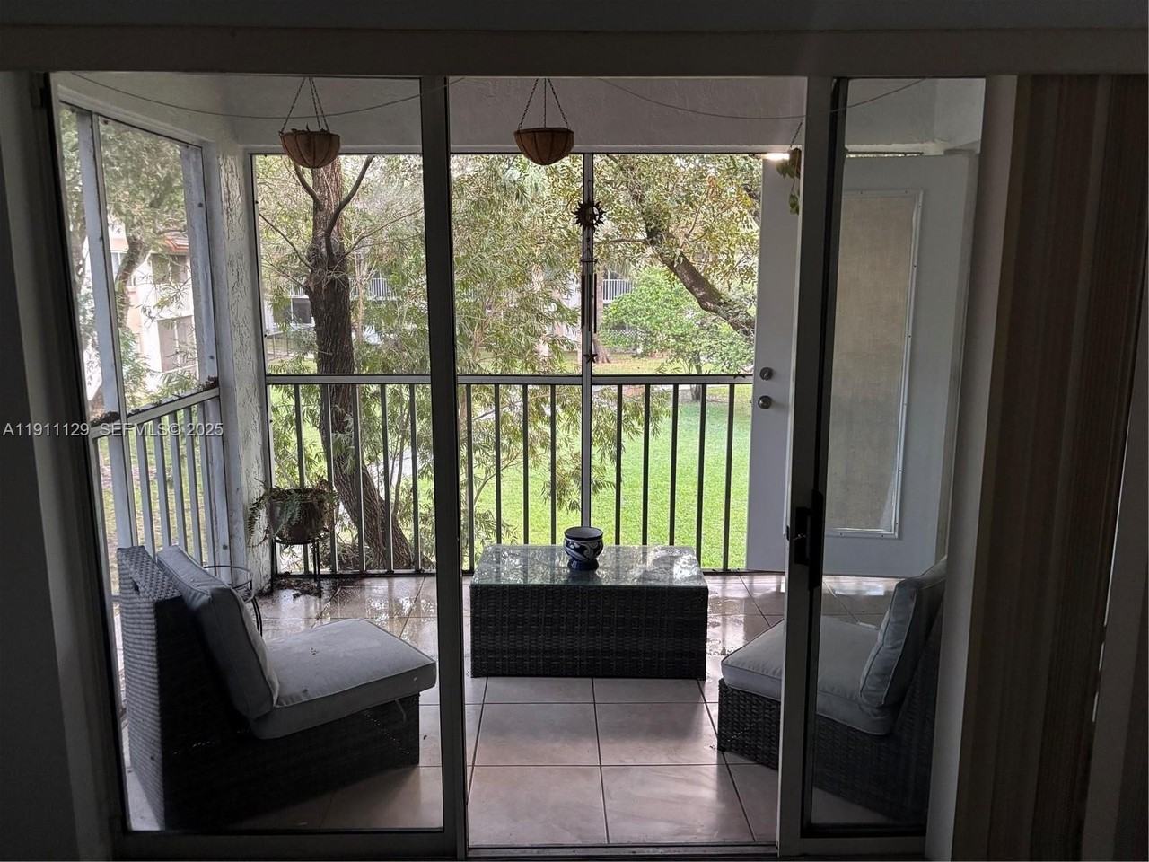 9081 Sw 138th Pl #9081 - Photo 4 of 24