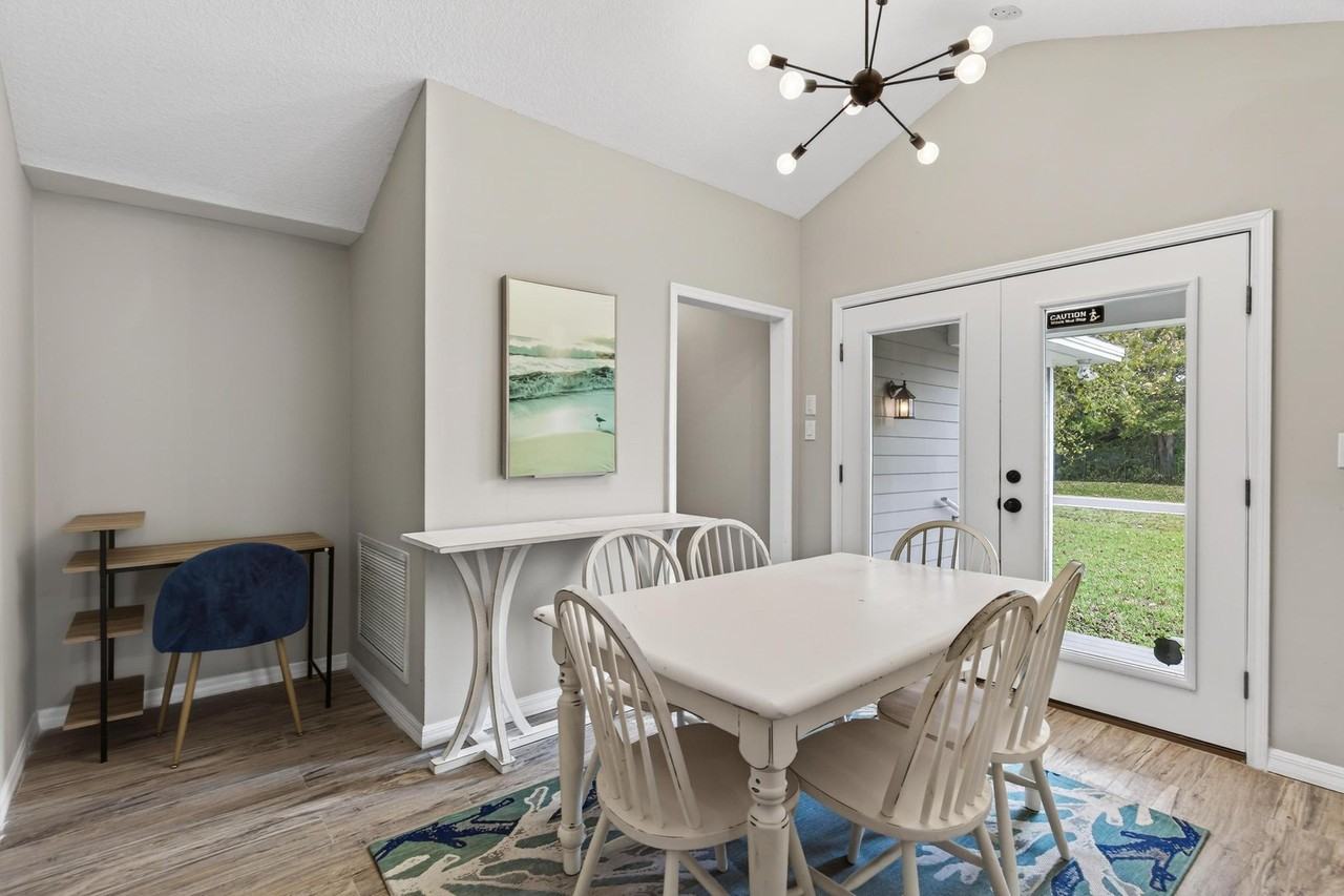 Amelia Rd - Photo 4 of 15