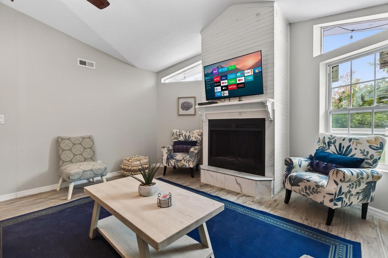 Amelia Rd - Photo 7 of 15