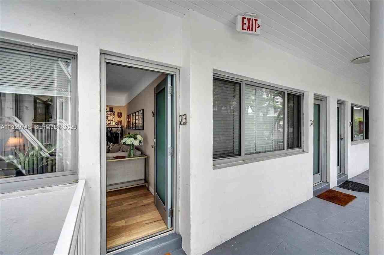 1840 James Avenue #23 - Photo 2 of 10