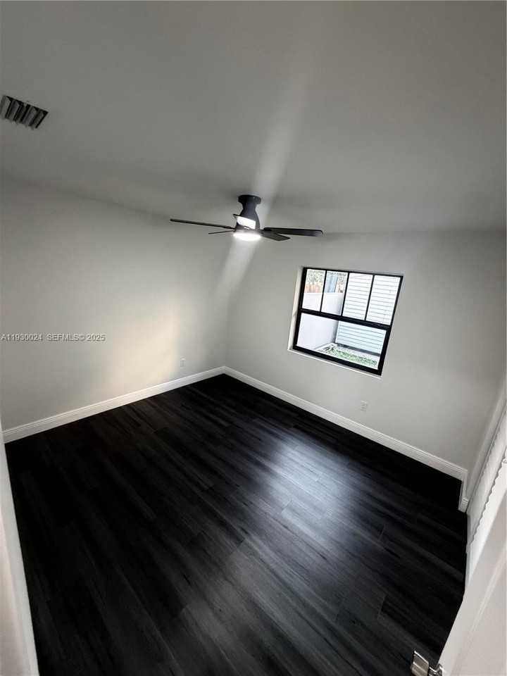 10385 209th Lane - Photo 7 of 9