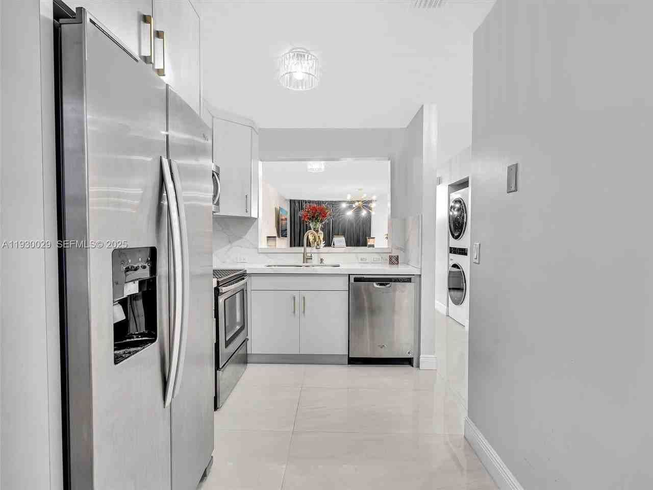 6747 Sienna Club Dr #0 - Photo 4 of 50