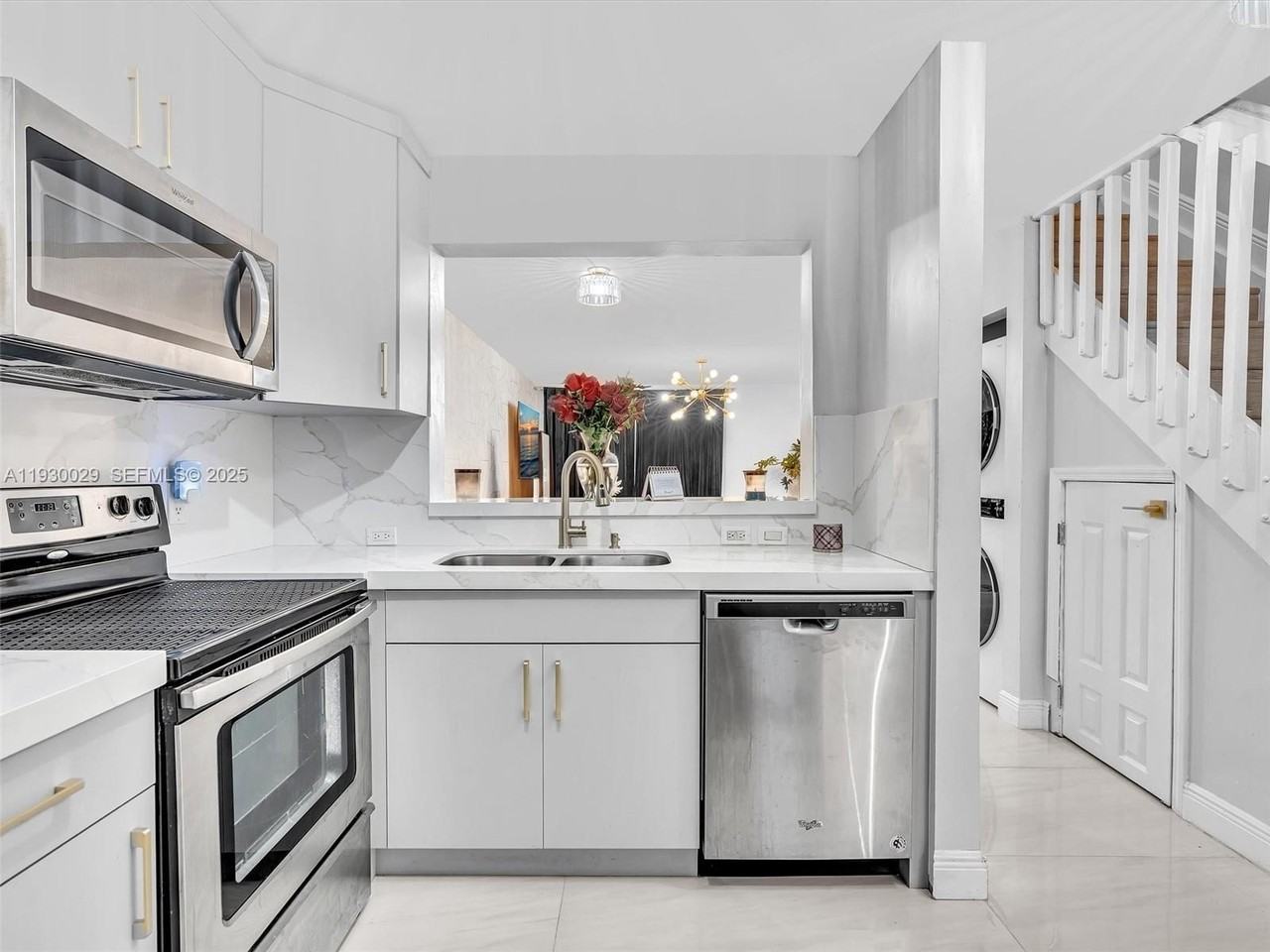 6747 Sienna Club Dr #0 - Photo 5 of 50