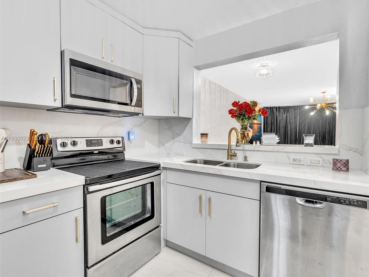 6747 Sienna Club Dr #0 - Photo 6 of 50