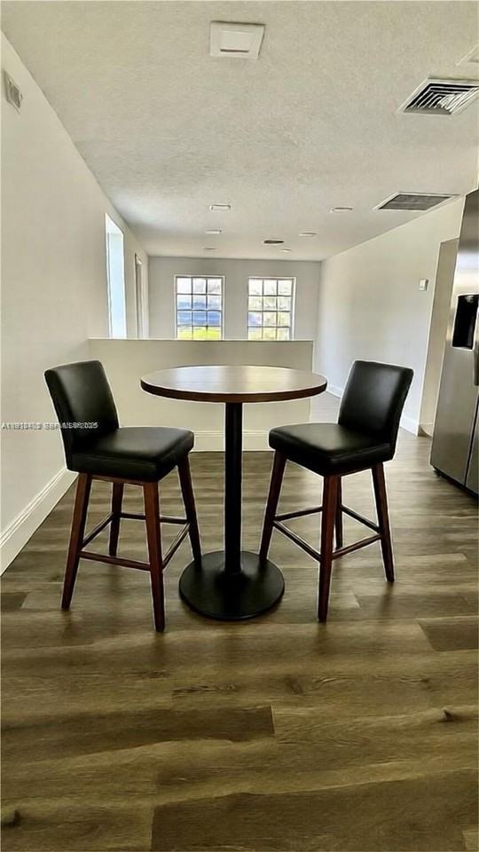 2701 Northwest 18th Terrace #A - Photo 6 of 16